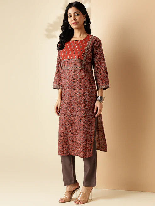 Maroon Kalamkari Print Straight Cotton Kurta4 Maroon Kalamkari Print Straight Cotton Kurta4